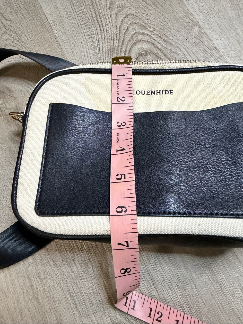 Louenhide Black & Cream Crossbody Messenger Bag - Picture 8 of 8